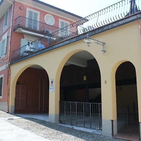 La Casetta Del Porto Sulzano Luaran gambar